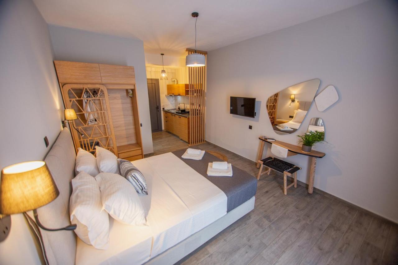 Thea Comfy Living Aparthotel Vrasná Екстериор снимка
