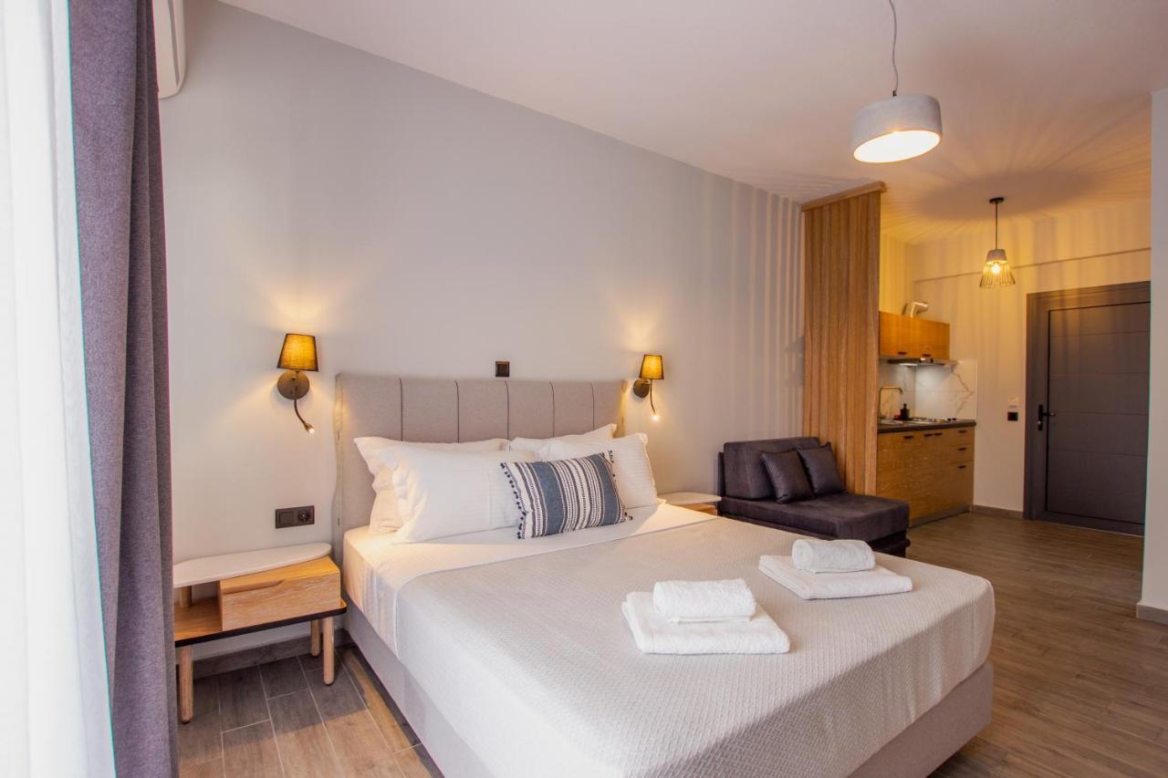 Thea Comfy Living Aparthotel Vrasná Екстериор снимка