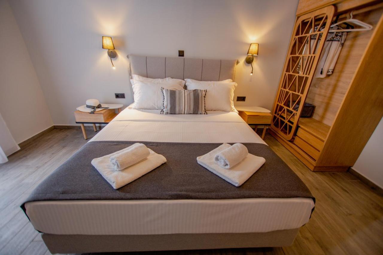 Thea Comfy Living Aparthotel Vrasná Екстериор снимка