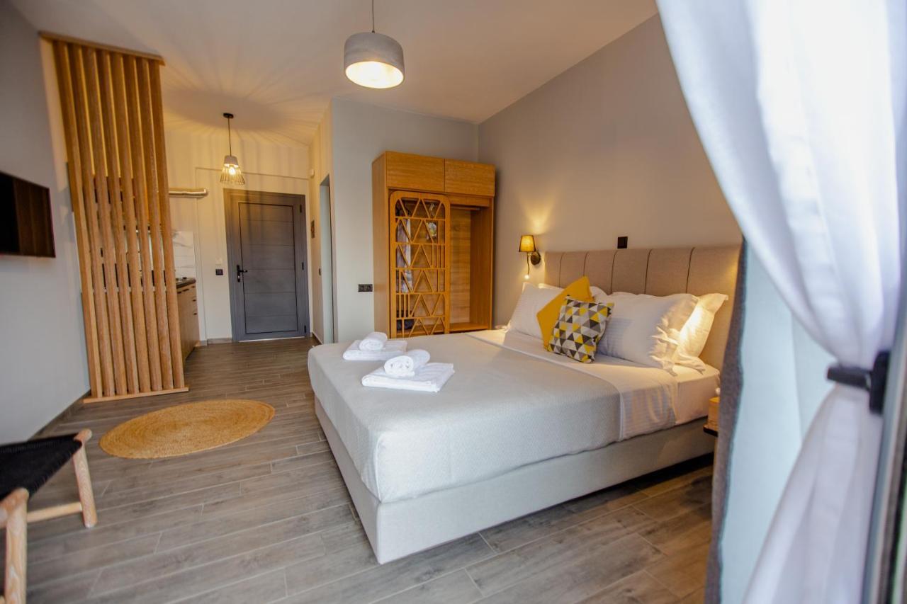 Thea Comfy Living Aparthotel Vrasná Екстериор снимка
